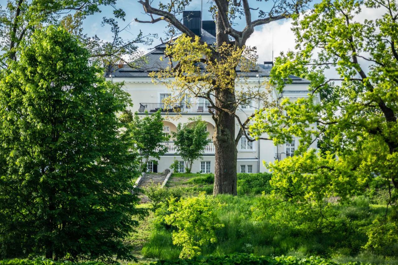 Palac Komierowo Sepolno Krajenskie Exterior photo